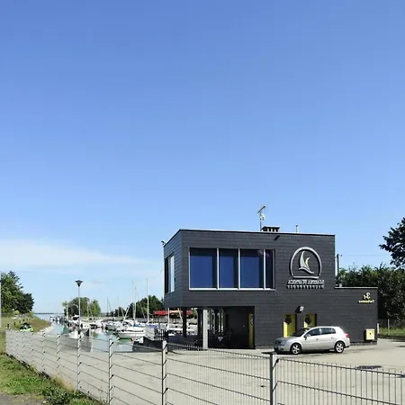 Сasa de vacaciones In At 300 M From The *